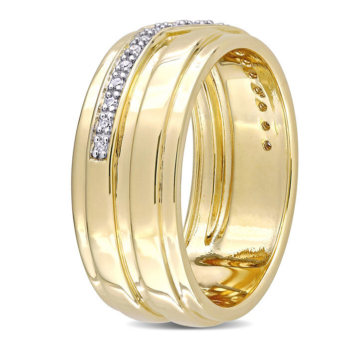 Hand+Some - Men's 1/10 CT TW Diamond Zigzag Ring In Yellow Plated