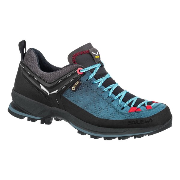 gore tex shoes trainers