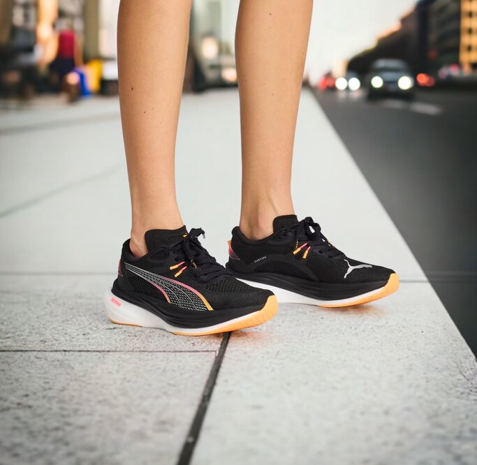 Puma - Women's Deviate NITRO 3 Wide Shoes - Military & Gov't