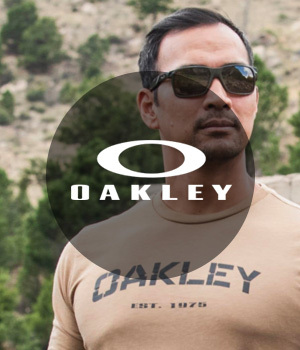 OAKLEY